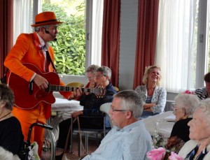 Hollandse Liedjes van Vroeger De Oranje Man Bovenkarspel 03